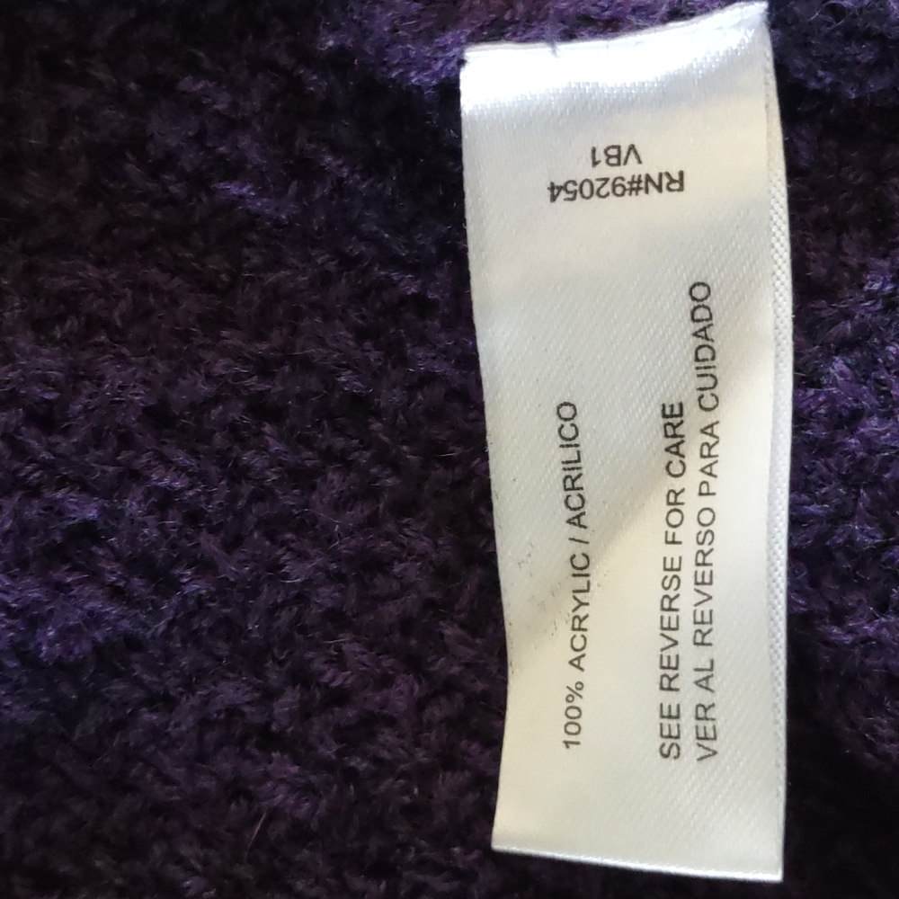 Debbie Morgan sweater - Picture 8 of 8